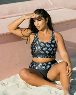 Avalon Cut Back Crop