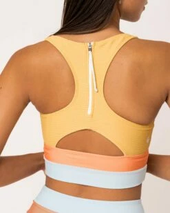 Textured Malibu Cut Back Crop