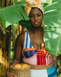 Havana Switch V Crop