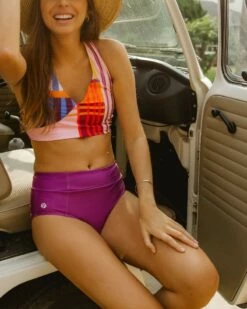 Plum Flatlock Bottom